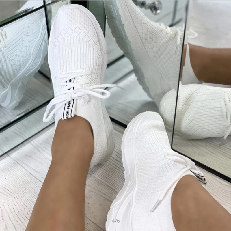 Sakkis lightweight orthopedic baskets with breathable laces – perfect comfort and style