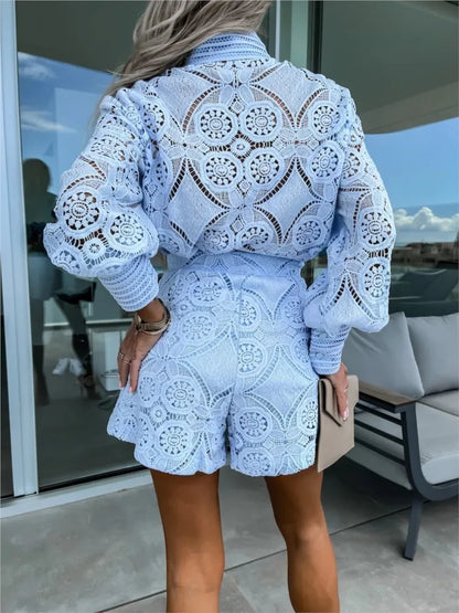 Elegant Leslie Set Featuring Items with Perfect Style and Chic
