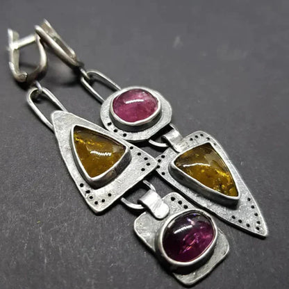 Vintage Geometric Triangle Earrings by Sabrina – Stylish and Unique Accessory