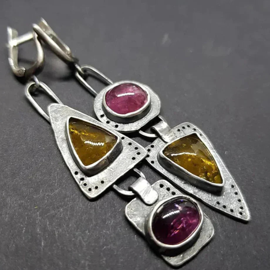 Vintage Geometric Triangle Earrings by Sabrina – Stylish and Unique Accessory