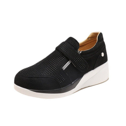 Spacious Comfort Basket with Elevated Sole for Elegant Design and Maximum Comfort