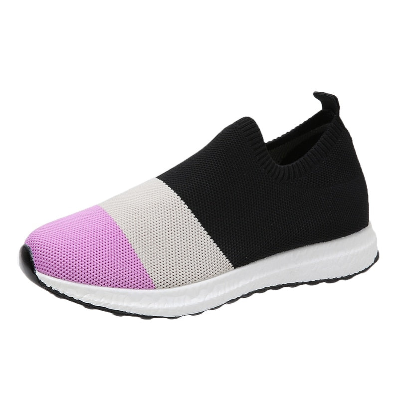 Breathable orthopedic sandals for women with loop straps for comfortable and illuminated design