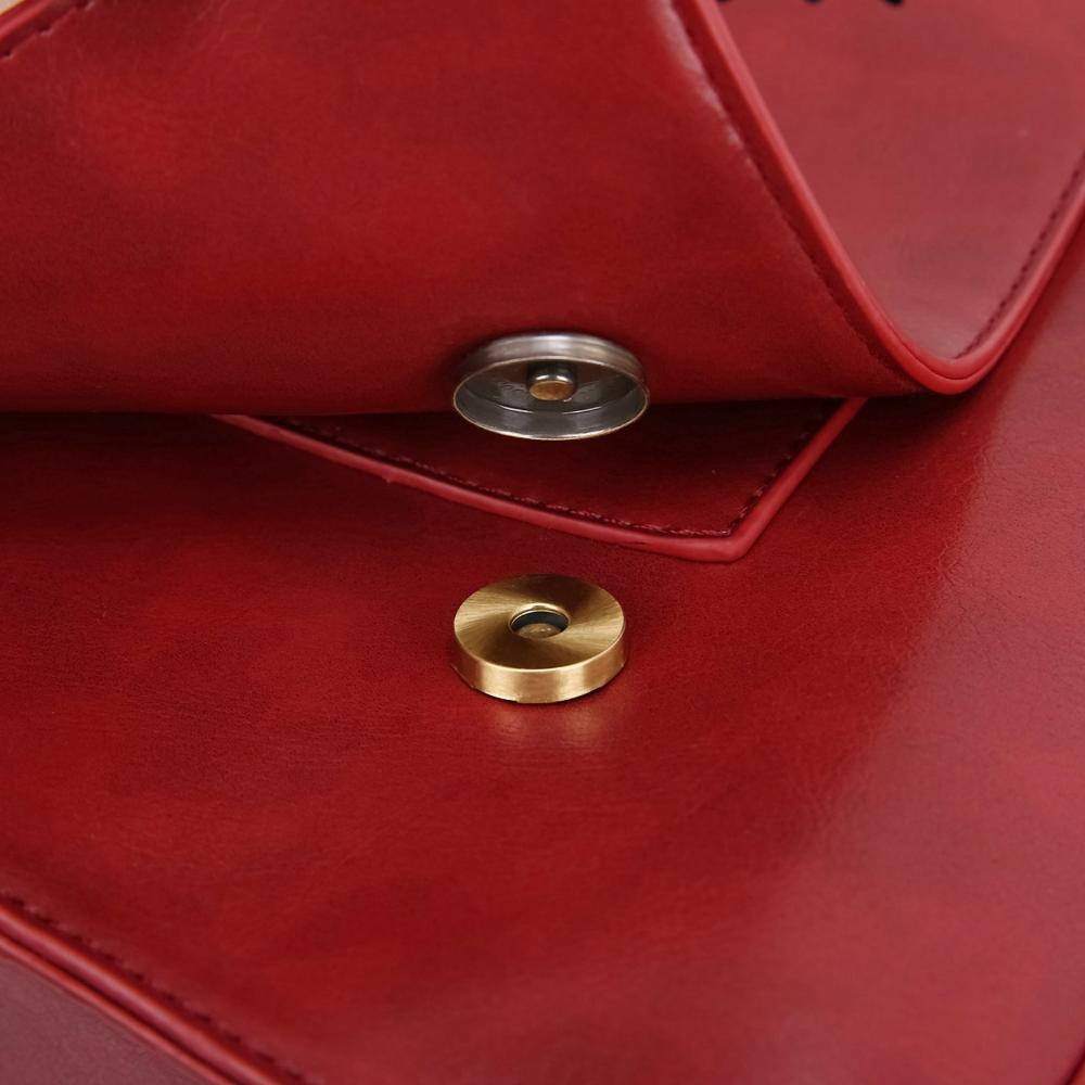 Fashionable bag with a unique and attractive feather ornament by Grace