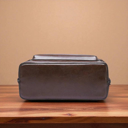 Elegant backpack with double zipper for stunning and practical design