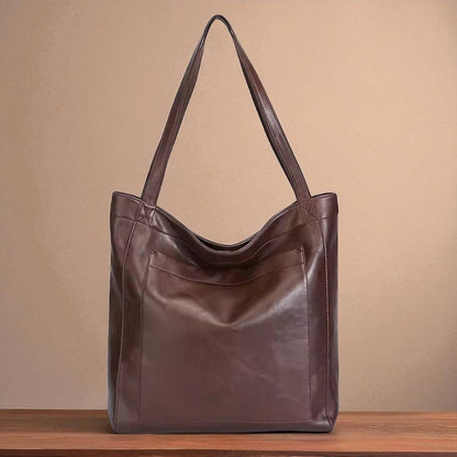 Fashionable Leather Bag and Complete Modern Style | Shira's Modern Chic