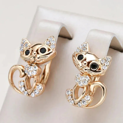 Jasmine Cat-Shaped Earrings with Elegant Zirconia for an Unforgettable Style